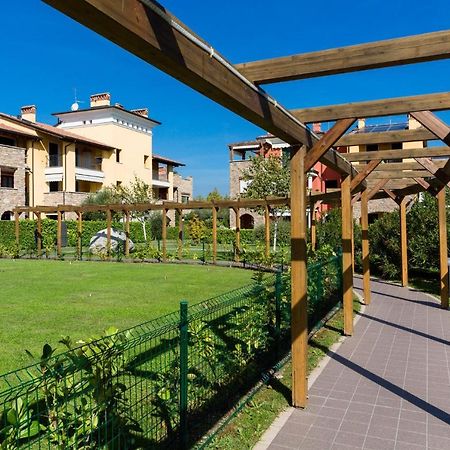 Ferienwohnung Lucy Sirmione Exterior foto