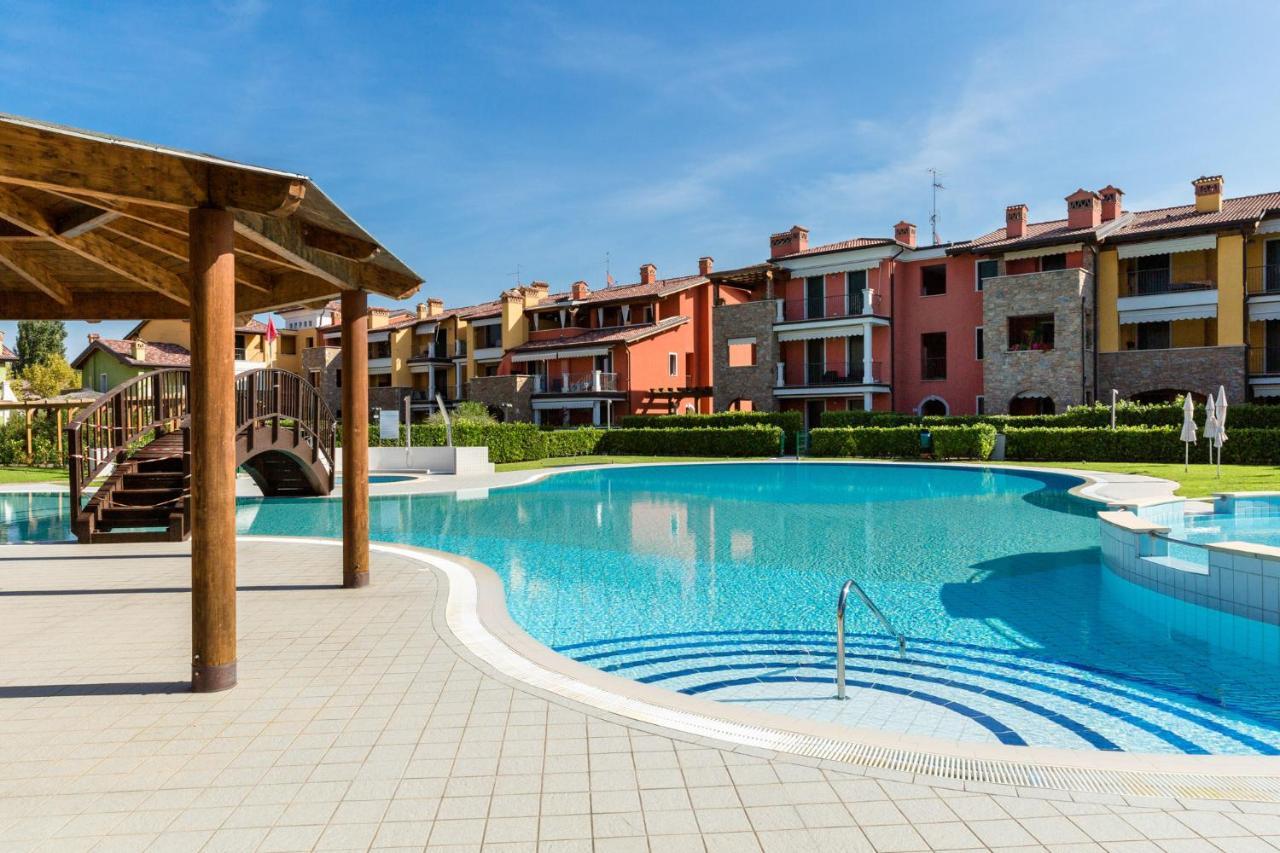 Ferienwohnung Lucy Sirmione Exterior foto