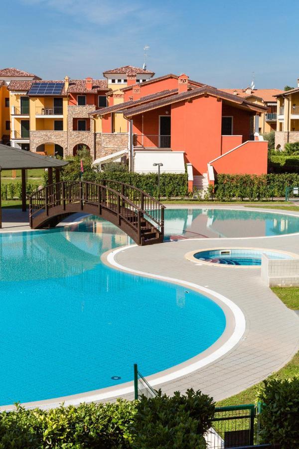 Ferienwohnung Lucy Sirmione Exterior foto