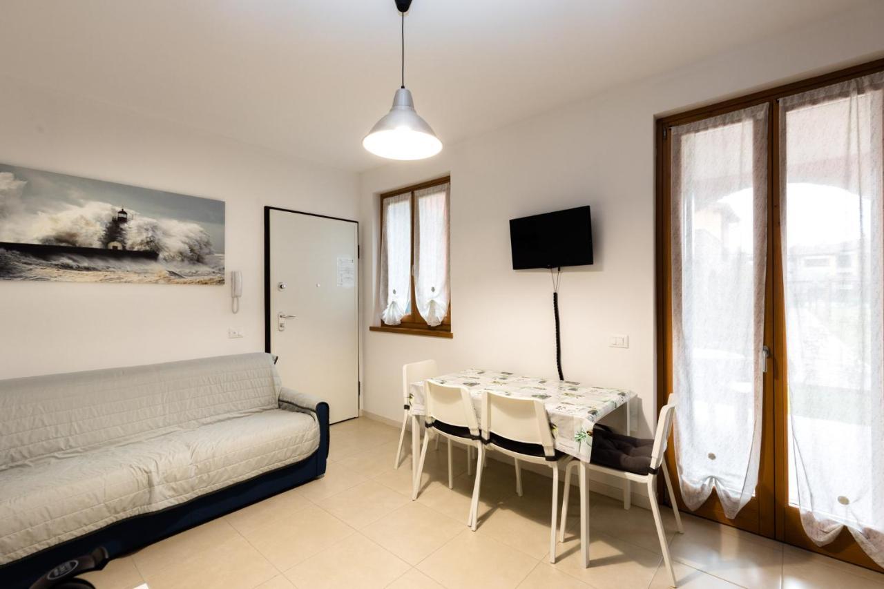 Ferienwohnung Lucy Sirmione Exterior foto