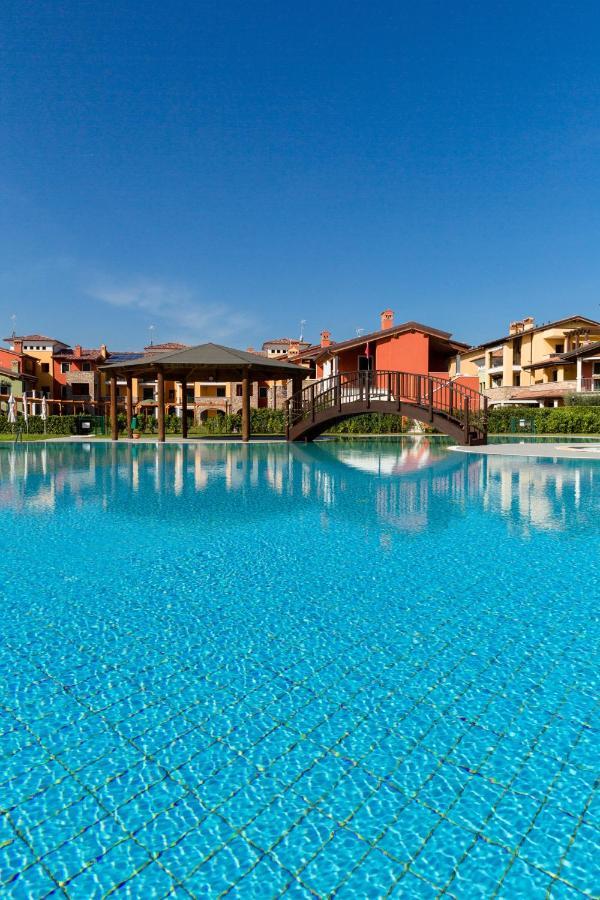 Ferienwohnung Lucy Sirmione Exterior foto