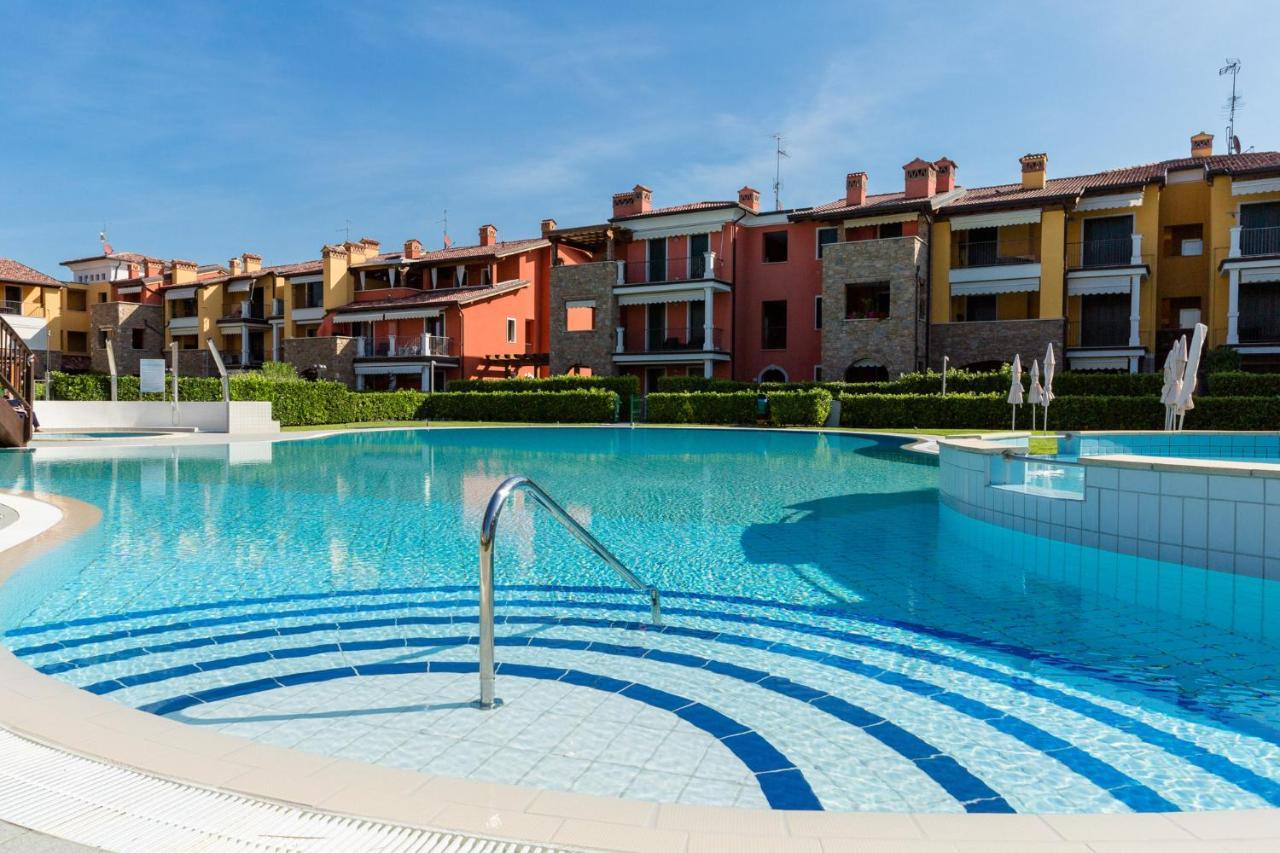 Ferienwohnung Lucy Sirmione Exterior foto