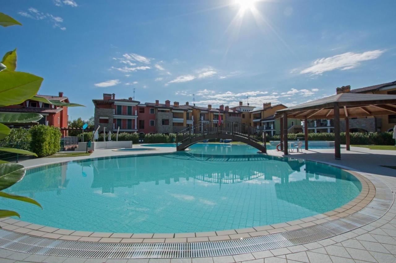 Ferienwohnung Lucy Sirmione Exterior foto